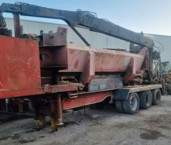 Prensa Móvil Compactadora de Chatarra y Vehículos